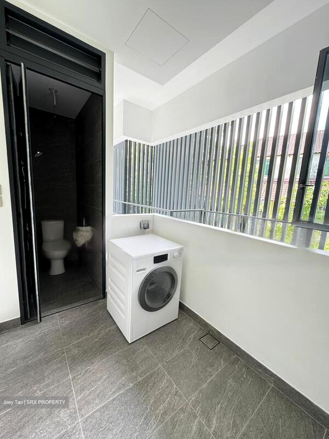Van Holland (D10), Condominium #431364001